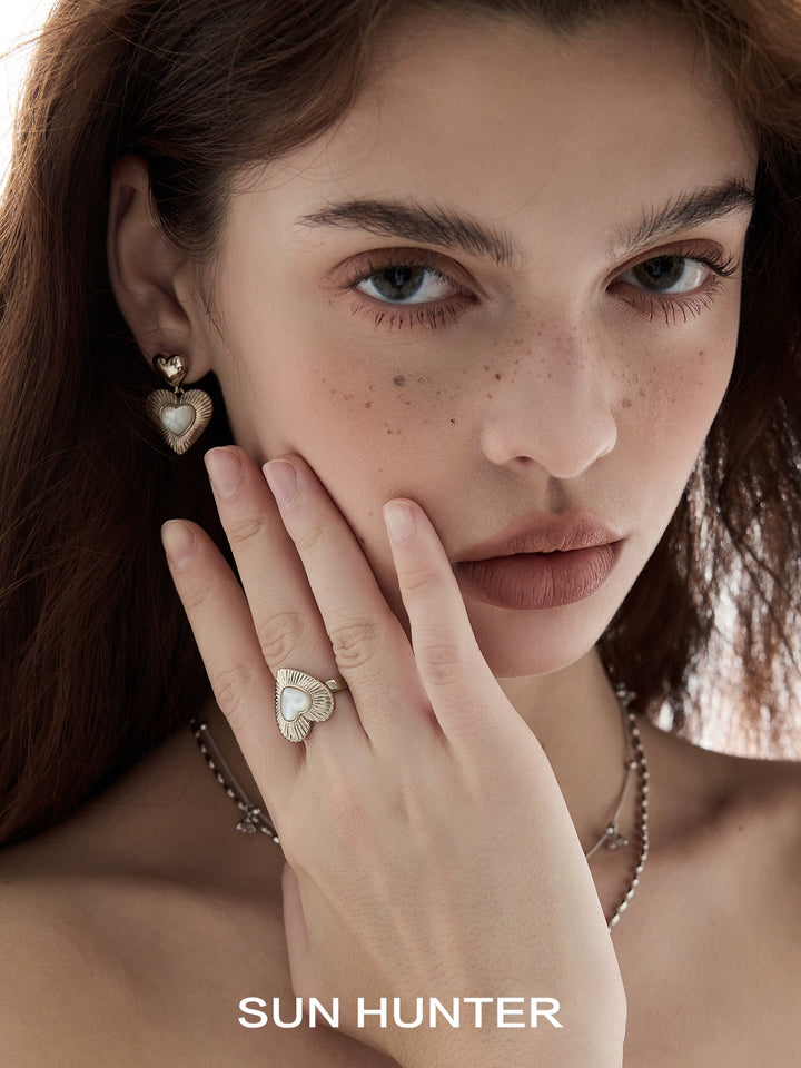 Butterfly Mother-of-Pearl Ring