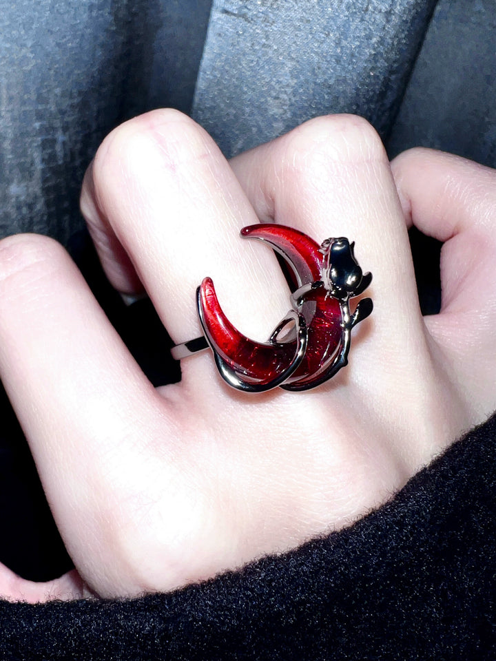 "Rose Blood Vine" Vintage Earrings